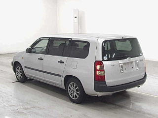 TOYOTA SUCCEED 2008