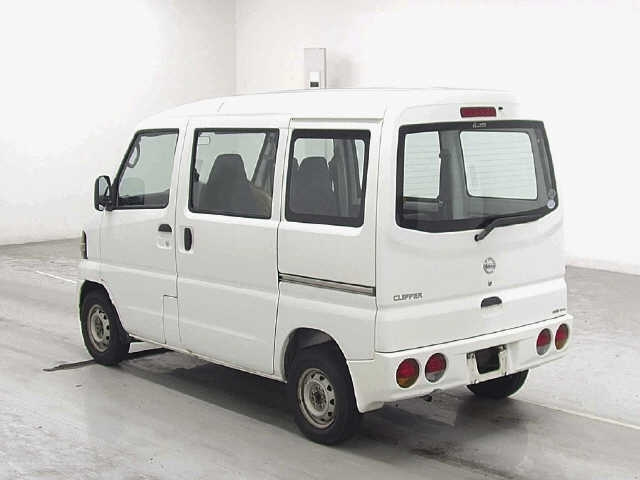 NISSAN CLIPPER VAN 2011