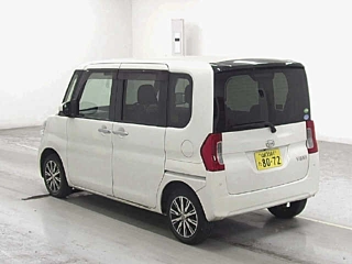 DAIHATSU TANTO 2019