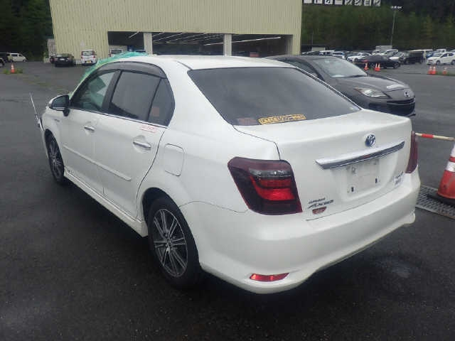 TOYOTA COROLLA AXIO 2016