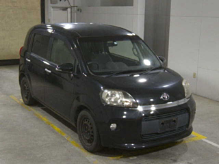 TOYOTA PORTE 2014