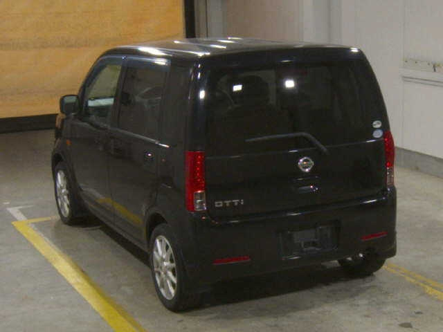 NISSAN OTTI 2009