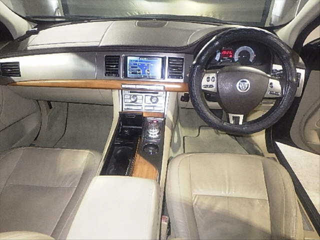 JAGUAR XF SERIES 2011