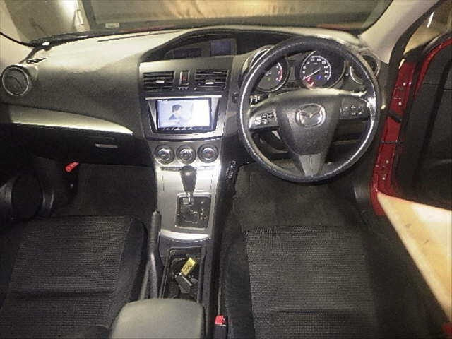 MAZDA AXELA 2013