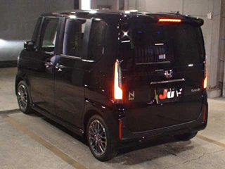 HONDA N BOX 2025
