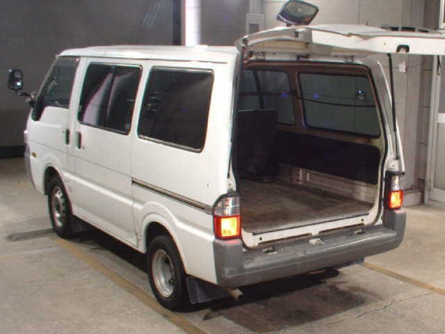 MAZDA BONGO VAN 2009