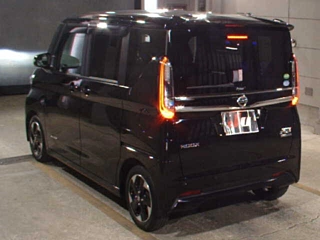 NISSAN ROOX 2021