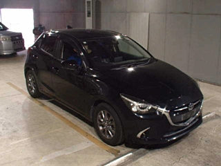 MAZDA DEMIO 2018