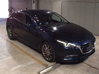 MAZDA AXELA 2017
