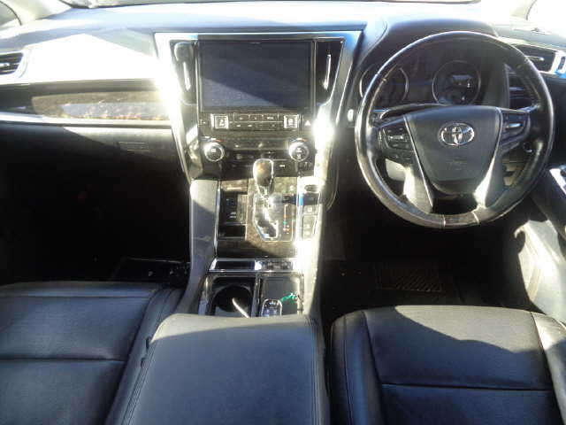 TOYOTA ALPHARD 2016