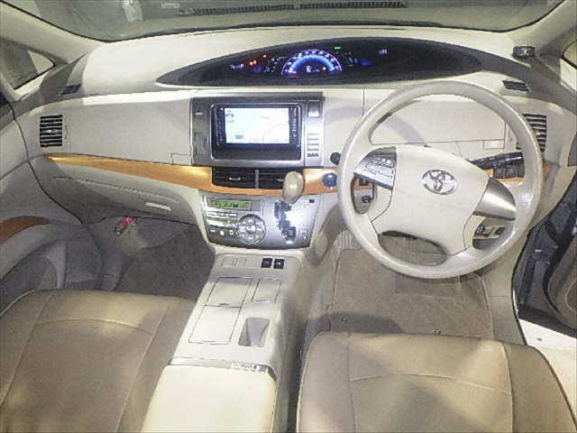 TOYOTA ESTIMA HYBRID 2010