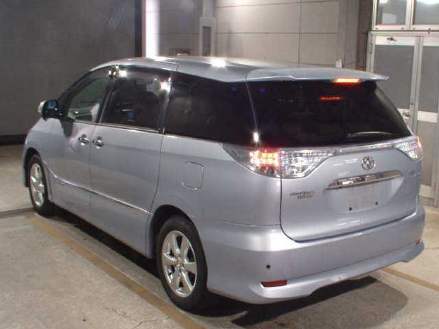 TOYOTA ESTIMA HYBRID 2010