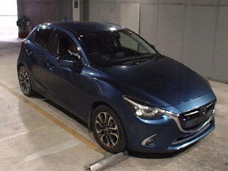 MAZDA DEMIO 2017