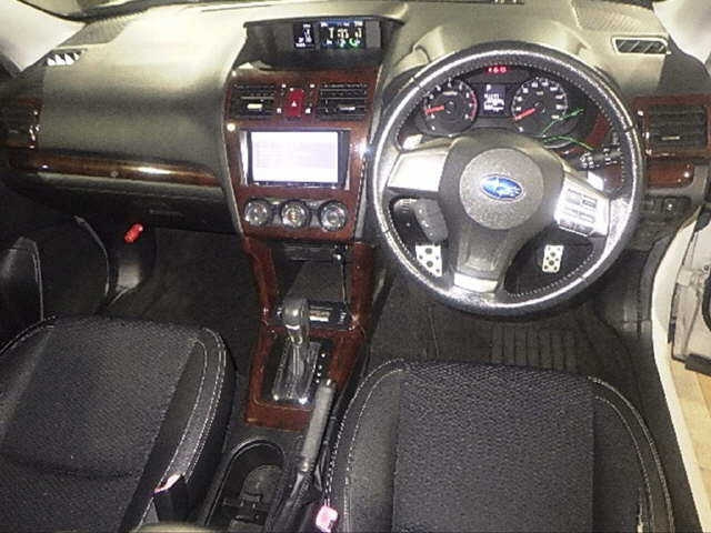 SUBARU FORESTER 2012