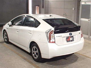 TOYOTA PRIUS 2012