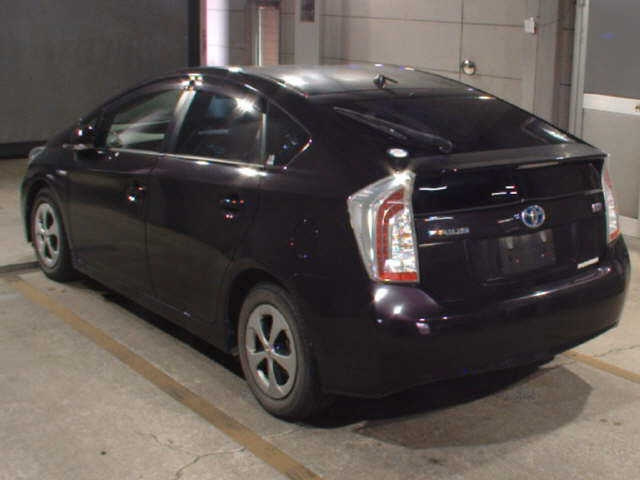 TOYOTA PRIUS 2012