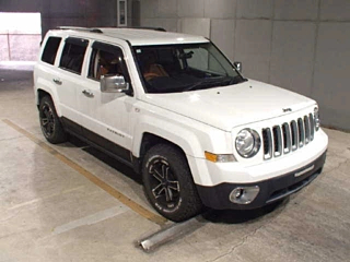 CHRYSLER JEEP PATRIOT 2011