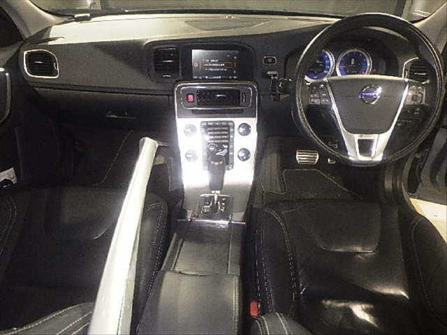 VOLVO S60 2012
