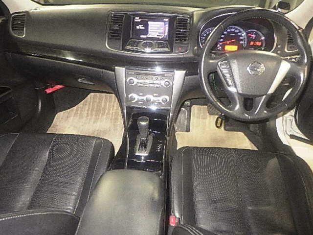 NISSAN TEANA 2011