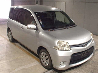 TOYOTA SIENTA 2012