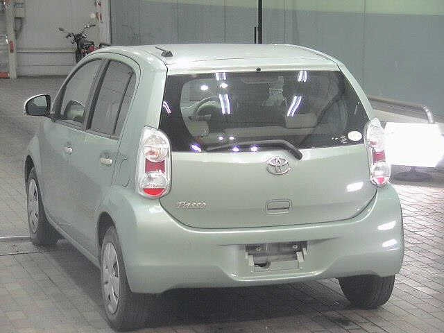TOYOTA PASSO 2010
