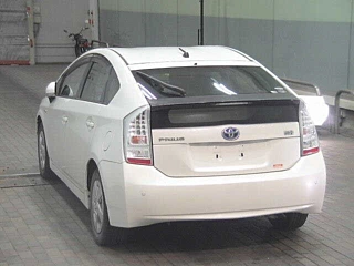 TOYOTA PRIUS 2010