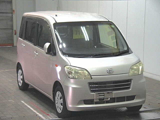 DAIHATSU TANTO EXE 2010