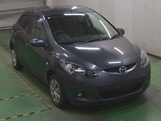 MAZDA DEMIO 2010