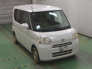 DAIHATSU TANTO 2008