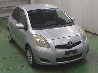 TOYOTA VITZ 2009