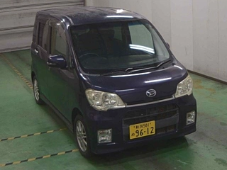 DAIHATSU TANTO EXE 2010