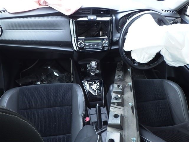 TOYOTA COROLLA FIELDER 2013