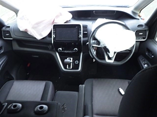 NISSAN SERENA 2017