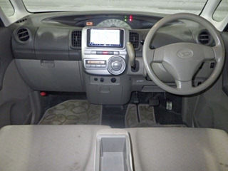 DAIHATSU TANTO 2008