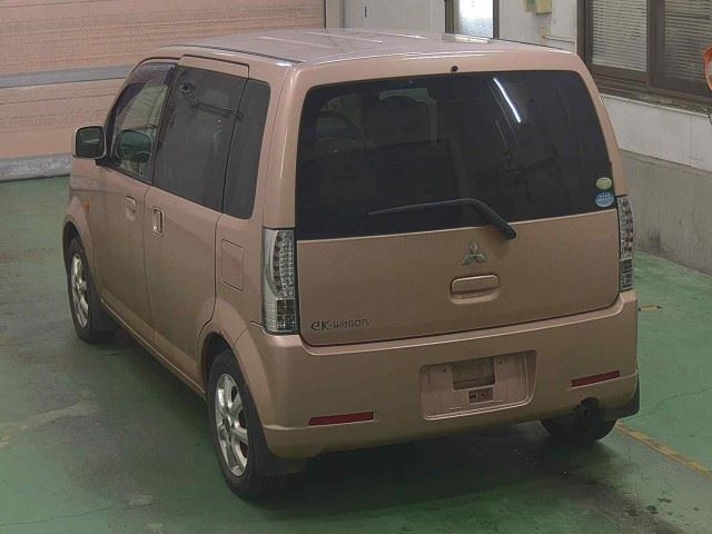MITSUBISHI EK WAGON 2010