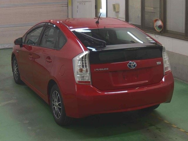 TOYOTA PRIUS 2010
