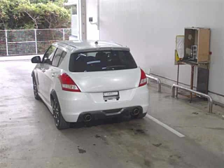 SUZUKI SWIFT 2013