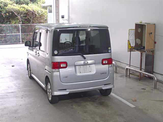 DAIHATSU TANTO 2012