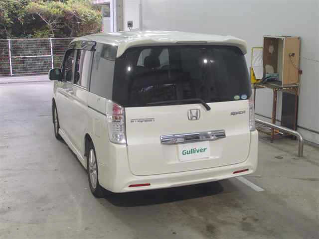HONDA STEP WAGON 2010