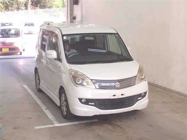 SUZUKI SOLIO 2012