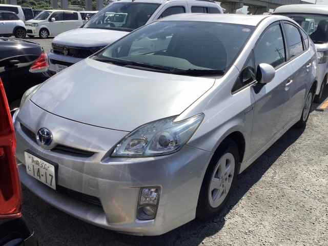 TOYOTA PRIUS 2011