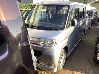 DAIHATSU TANTO 2008