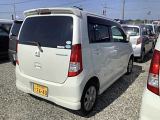 SUZUKI WAGON R 2011
