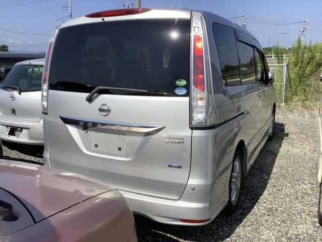 NISSAN SERENA 2012