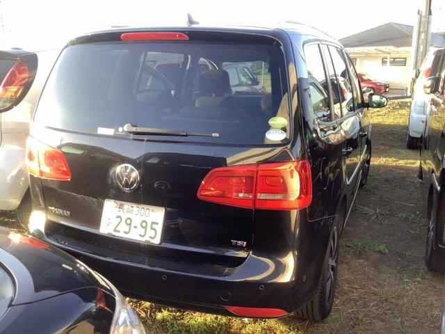VOLKSWAGEN GOLF TOURAN 2013