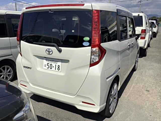 TOYOTA ROOMY 2018