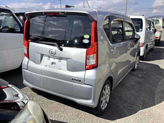 DAIHATSU MOVE 2014