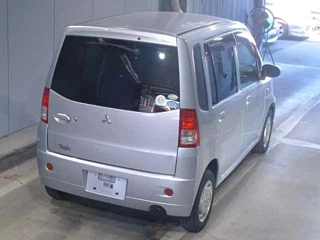 MITSUBISHI TOPPO 2010