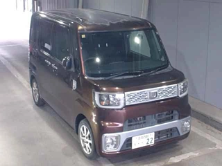 DAIHATSU WAKE 2014
