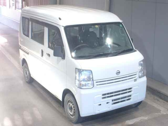 NISSAN CLIPPER VAN 2017